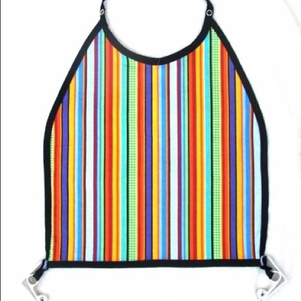 NWT Mess-less bib clips to table. Striped